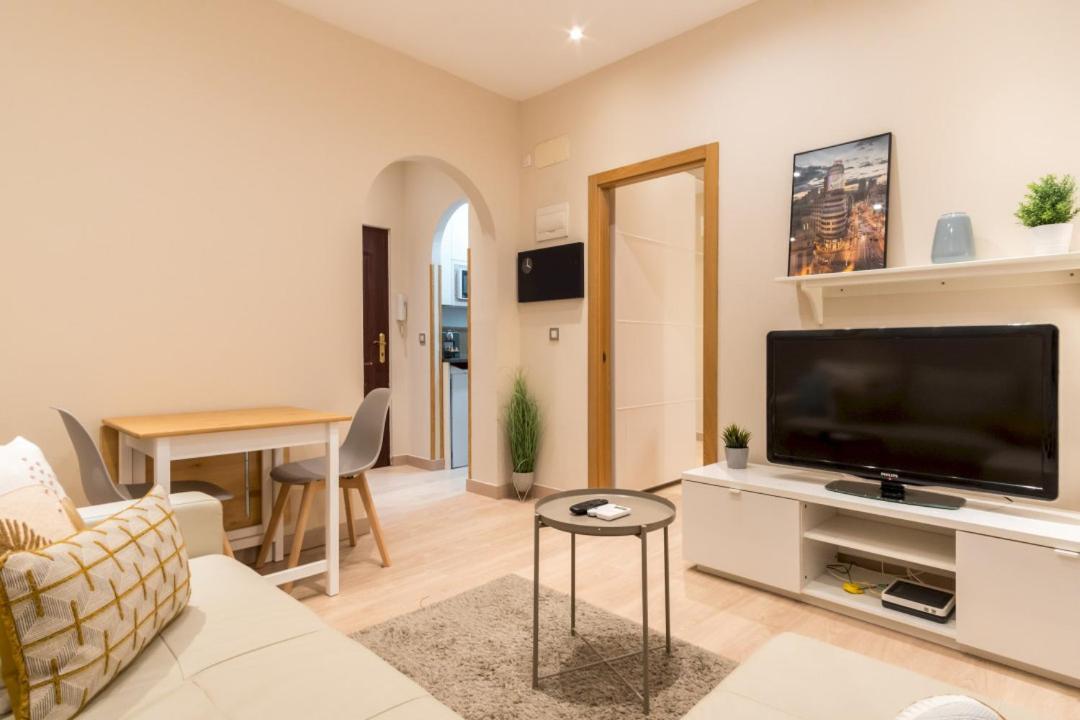 Acogedor Y Moderno - 1Dormitorio 1Bano - Imperial Мадрид Екстериор снимка